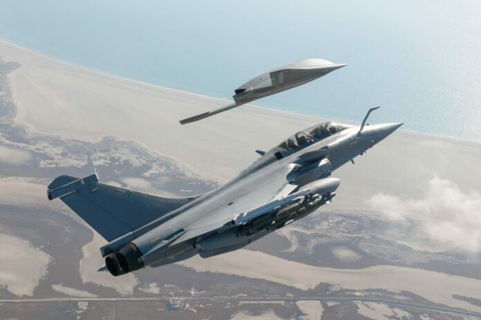 Rafale-and-nEUROn-Dassault-Aviation-696x464.jpg