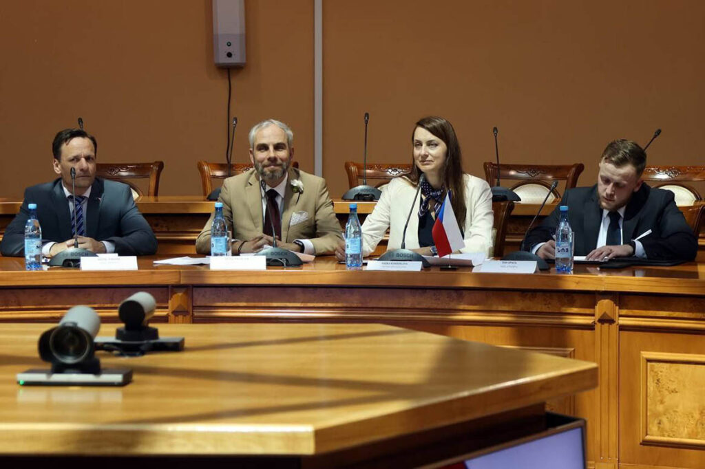Radka Konderlová, Director General of the Czech Ministry of Defence's Industrial Cooperation Agency, led a delegation to Armenia for talks on defence collaboration, joined by Czech military-industrial representatives. [Armenian MoD]