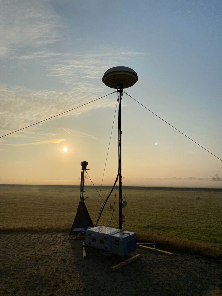 A unified platform that aggregates data from all sensor sources is essential to obtain a comprehensive view of the border environment. Sensor data fusion enhances situational awareness, improves threat detection and enables a targeted response. (Image: Rohde & Schwarz)