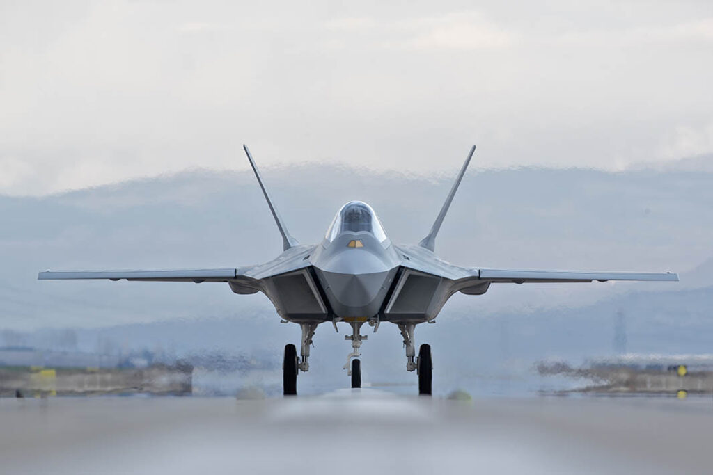Kaan prototype P0 about to take off for its maiden flight, February 2024. [TAI]