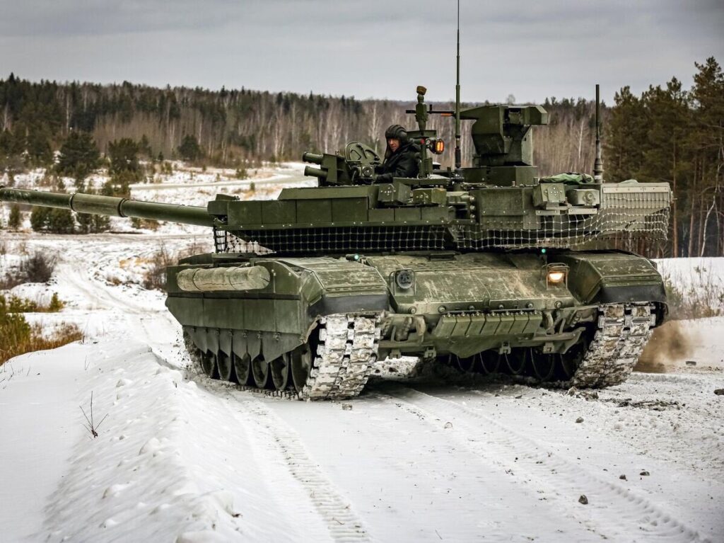 The T-90M MBT equipped with Arena-M APS, during trials. [UVZ]