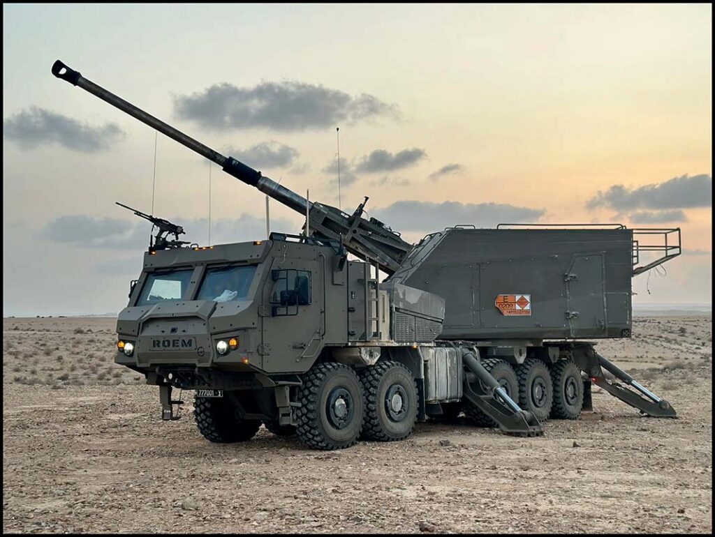 Elbit Systems’ Sigma wheeled SPH, already trialled by the US Army in 2021 and 2024, is already in full-rate production for the Israel Defense Forces as the Roem system in Charleston, South Carolina. [P Felstead]